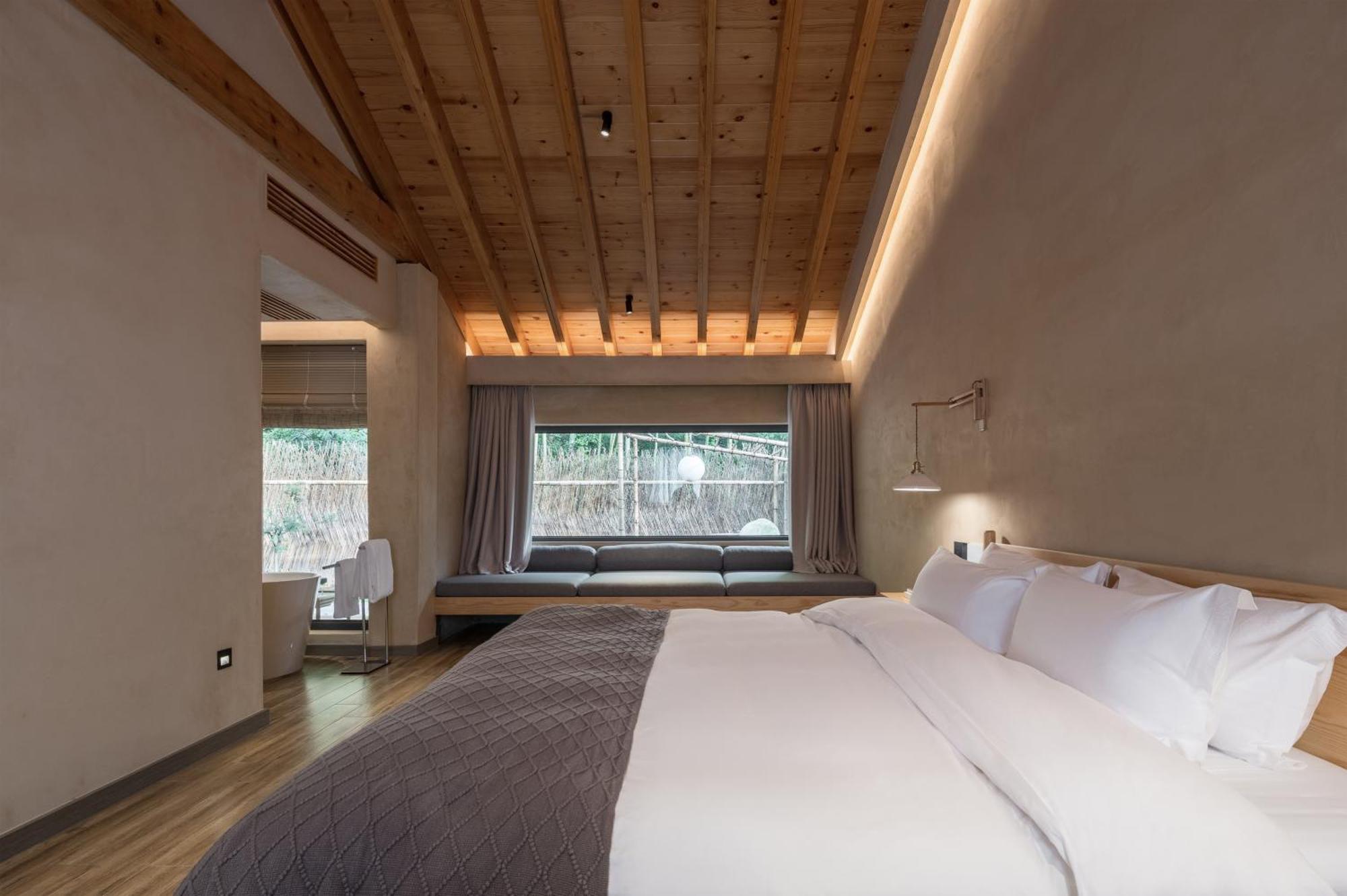 Hegu Murakami Bed And Breakfast Liyang Exterior photo